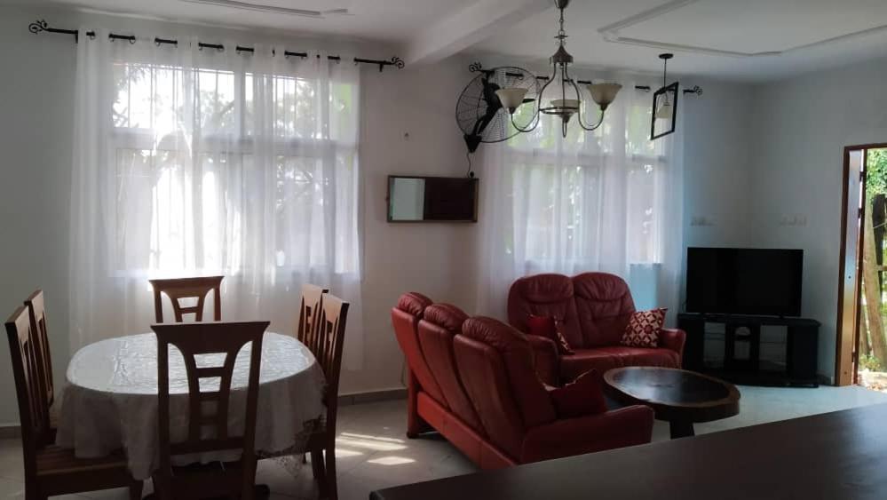 Residence Romiace Криби Экстерьер фото